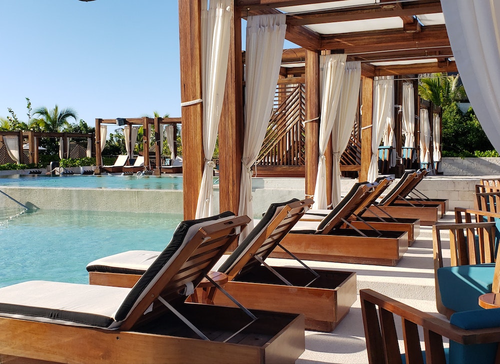 Embellir son extérieur : Comment choisir la pergola idéale ?