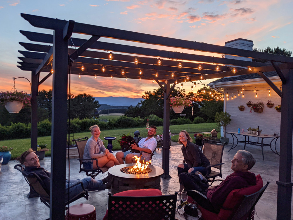 Pergolas en kit : une solution ingénieuse pour aménager votre extérieur