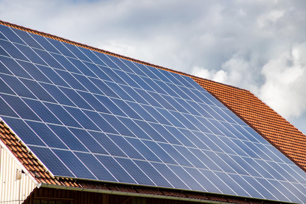 Aide panneaux solaires : tout savoir sur les subventions, l'énergie et l'électricité